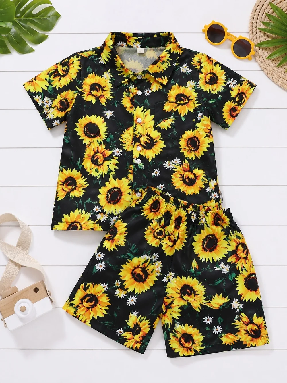 SHEIN BOYS SUNFLOWER SET SZ 4T